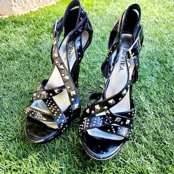 Women's Paprika studded open toed heels - Picture 2 of 12